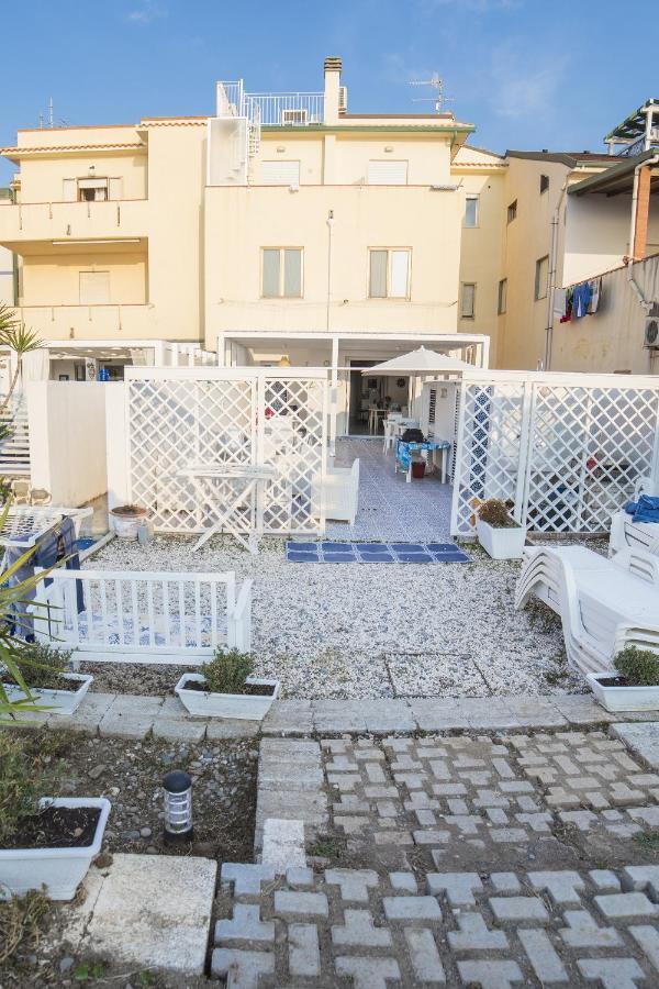 B&B Stella Marina Capo dʼOrlando Buitenkant foto