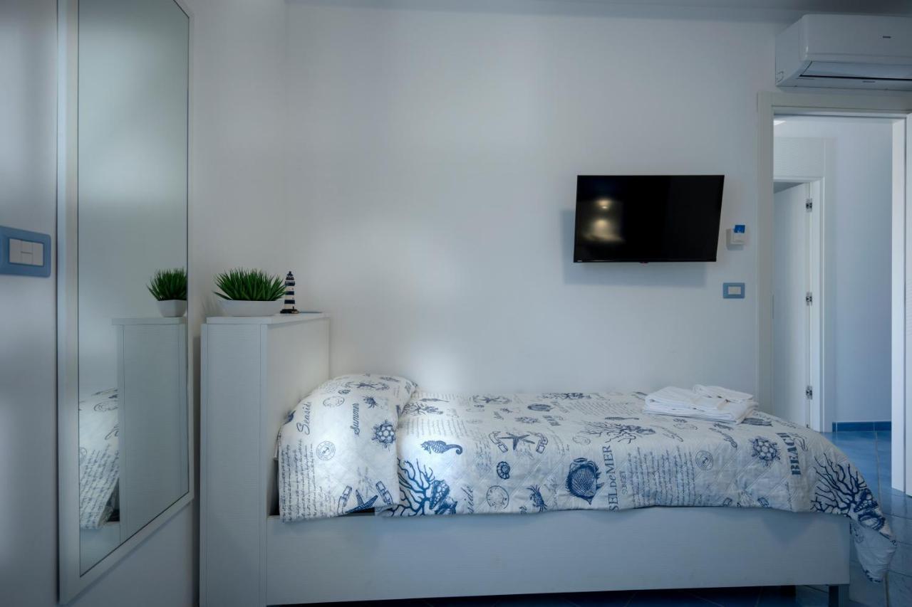 B&B Stella Marina Capo dʼOrlando Buitenkant foto